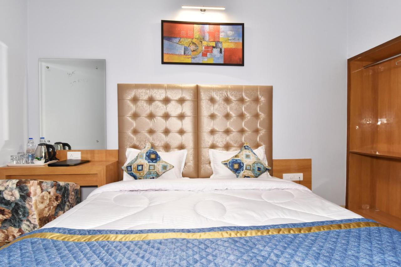 Hotel Vacation Inn Αμριτσάρ Εξωτερικό φωτογραφία