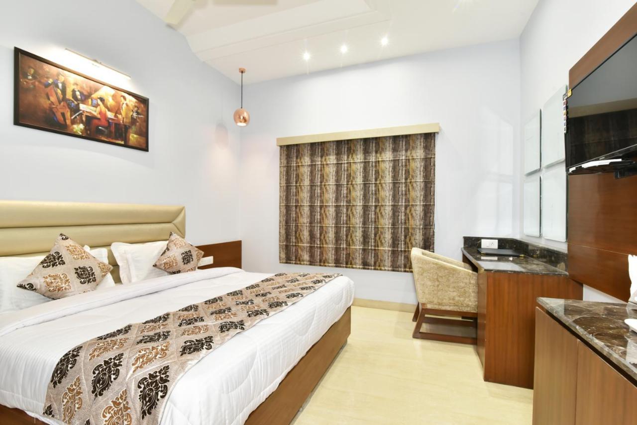 Hotel Vacation Inn Αμριτσάρ Εξωτερικό φωτογραφία