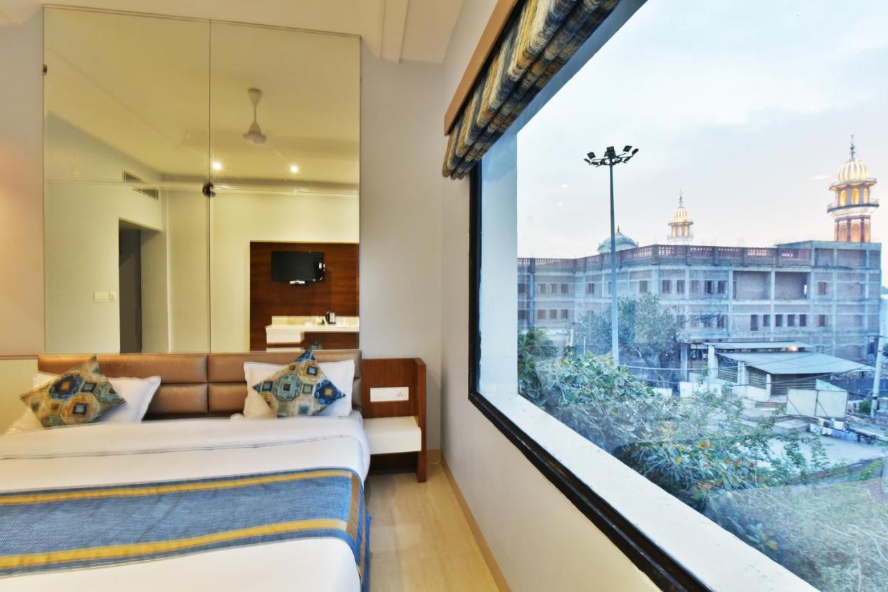 Hotel Vacation Inn Αμριτσάρ Εξωτερικό φωτογραφία