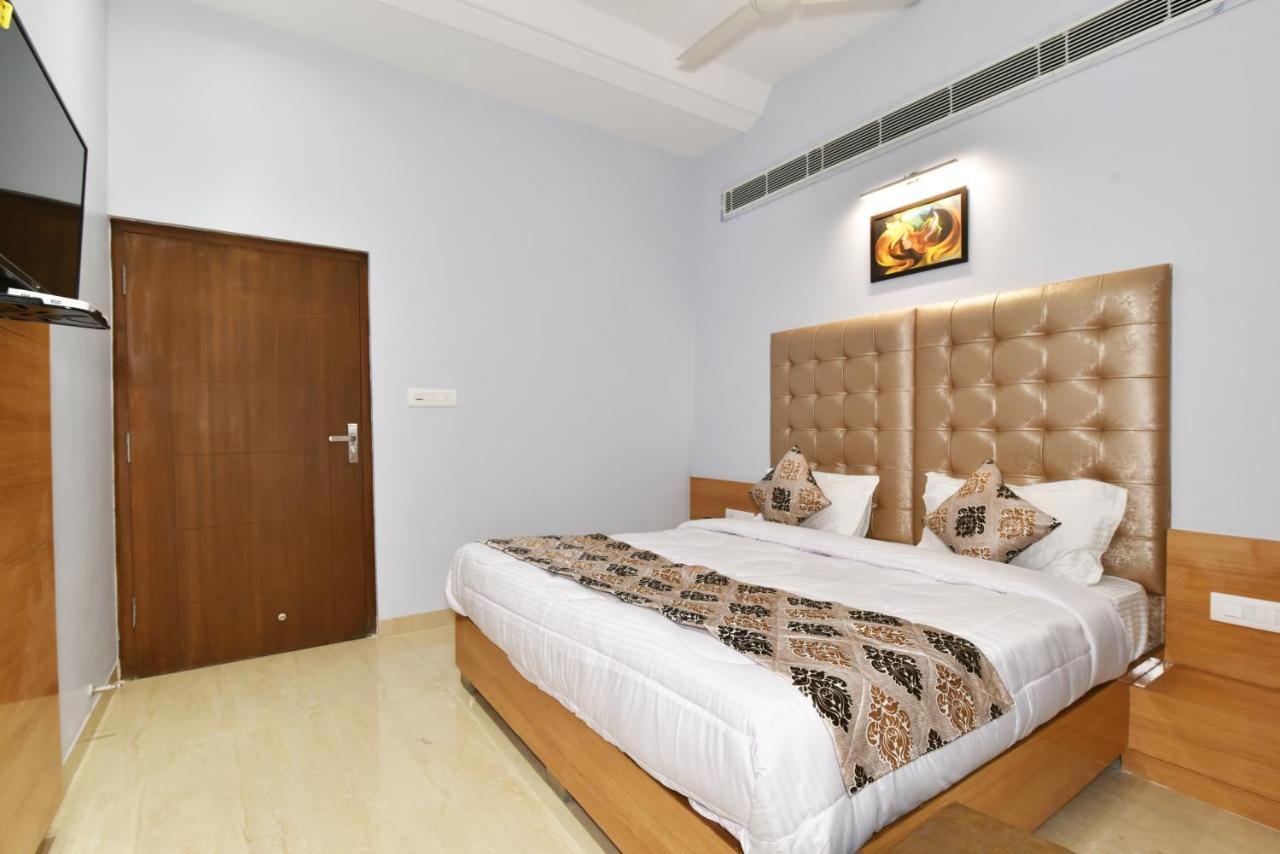 Hotel Vacation Inn Αμριτσάρ Εξωτερικό φωτογραφία