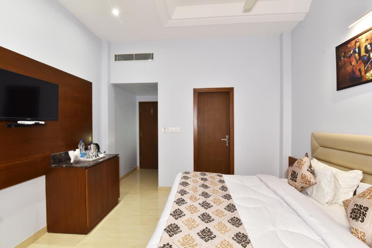 Hotel Vacation Inn Αμριτσάρ Εξωτερικό φωτογραφία