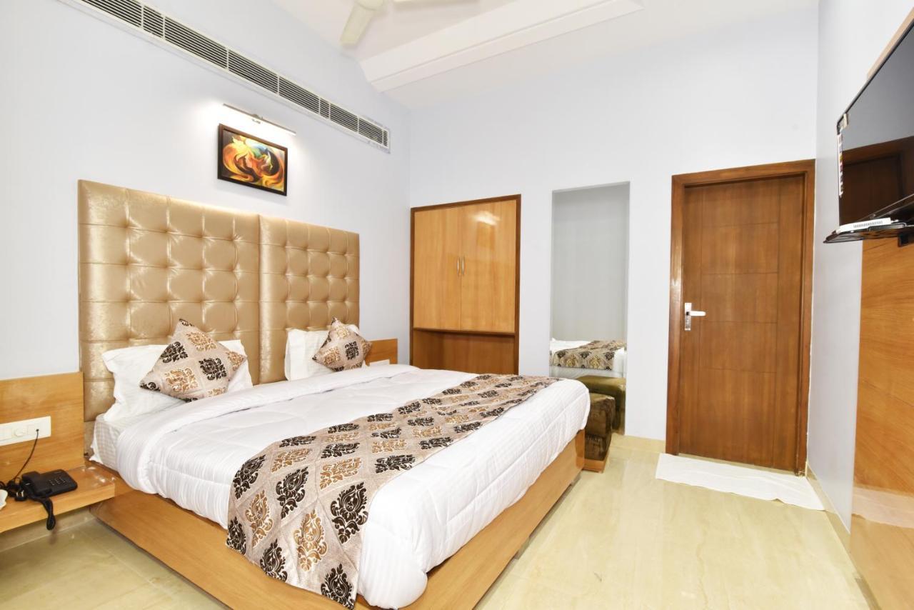 Hotel Vacation Inn Αμριτσάρ Εξωτερικό φωτογραφία