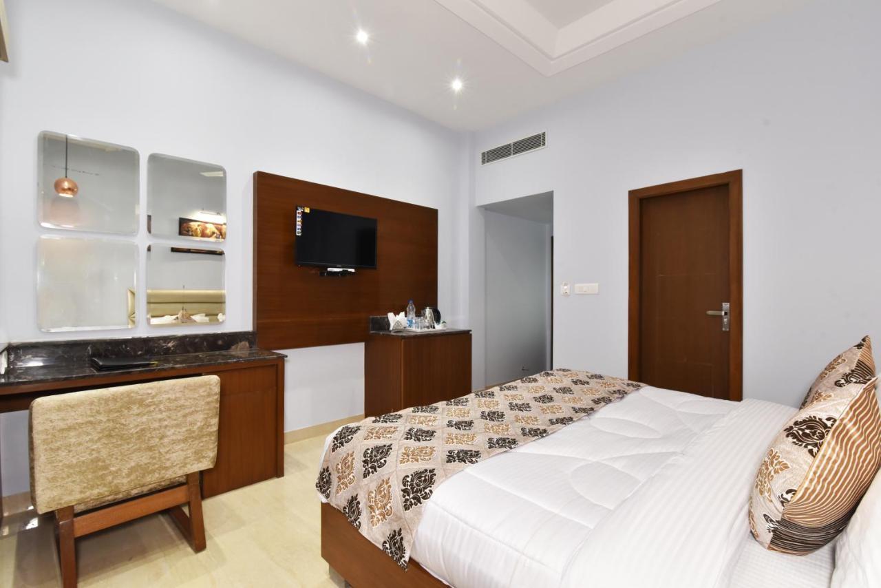 Hotel Vacation Inn Αμριτσάρ Εξωτερικό φωτογραφία