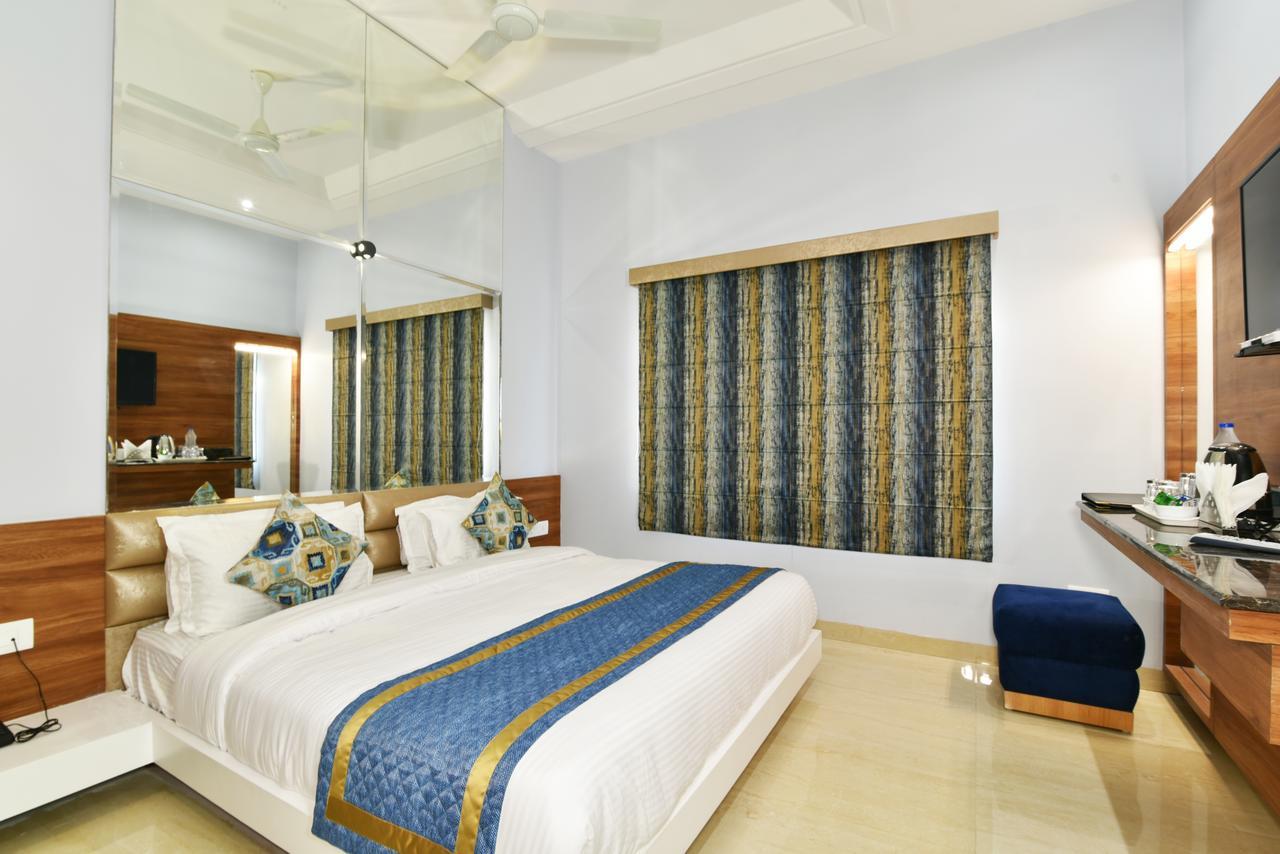 Hotel Vacation Inn Αμριτσάρ Εξωτερικό φωτογραφία